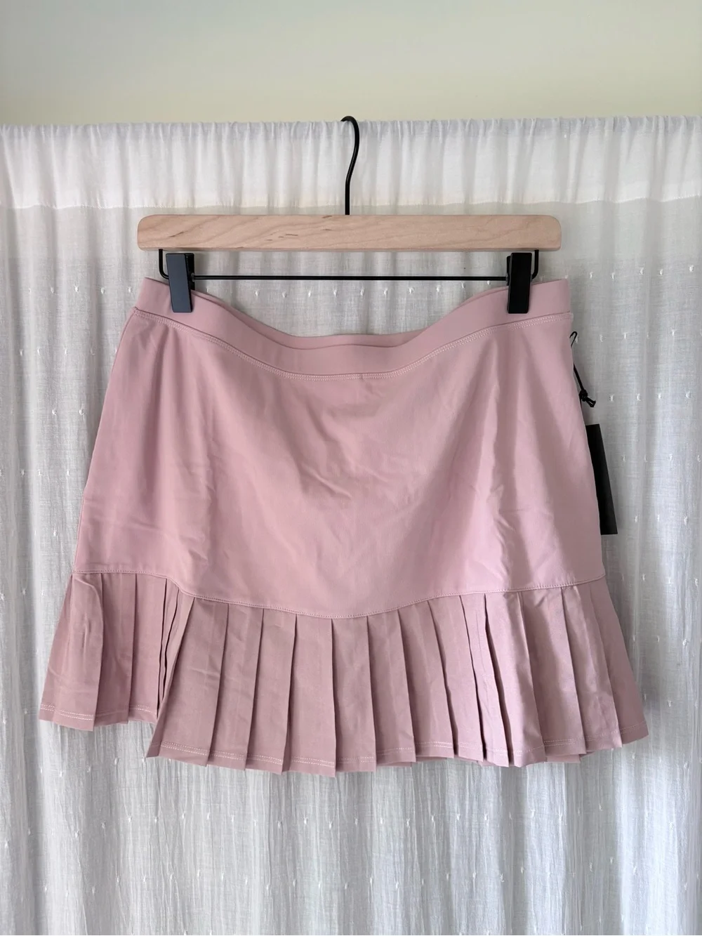 Pleated Mini Skirt in Soft Pink - Feminine Fit